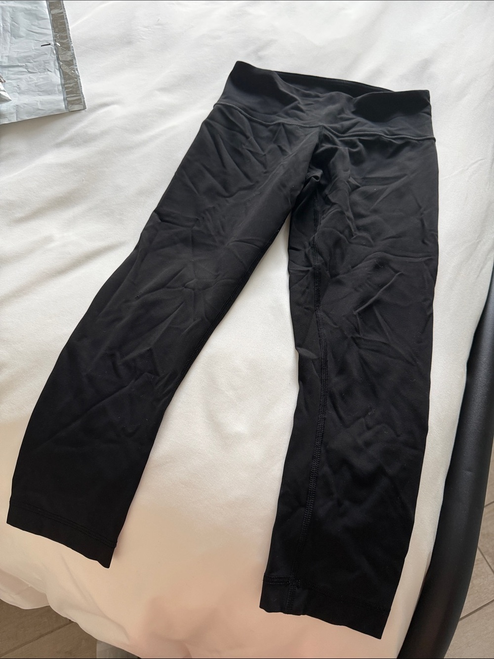 25 inch Size 2 Lululemon Legging capris